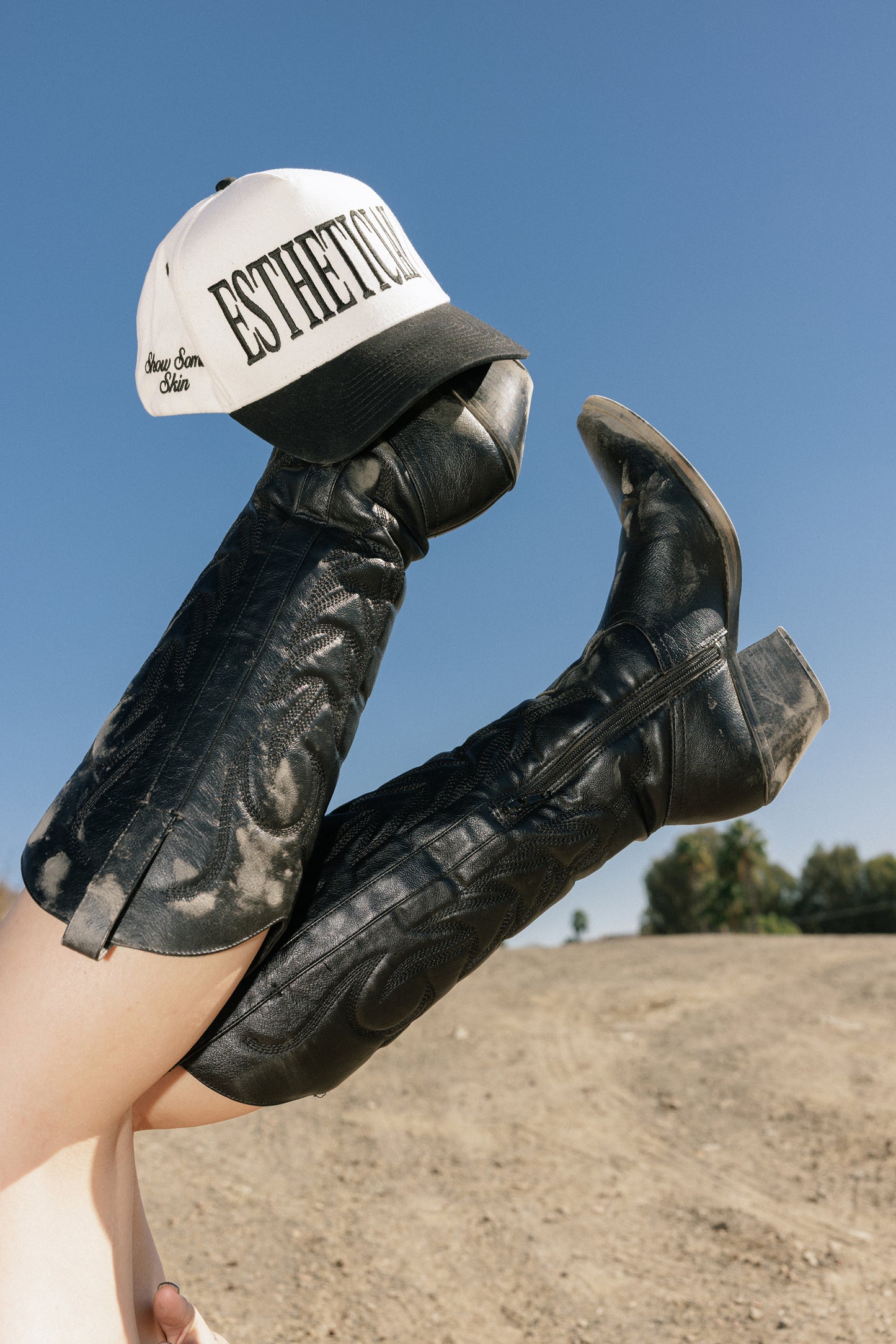 Esthetician Two tone hat